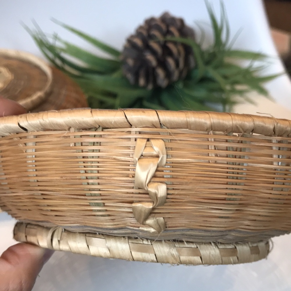 🔥4/$25🔥 VINTAGE basket set (2) - Picture 4 of 7